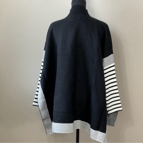 Zenana Outfitters • 1X Mock Neck Poncho Sweater • EUC - Picture 6 of 6